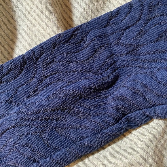 ARITZIA Bodysuits (2) - Picture 7 of 7